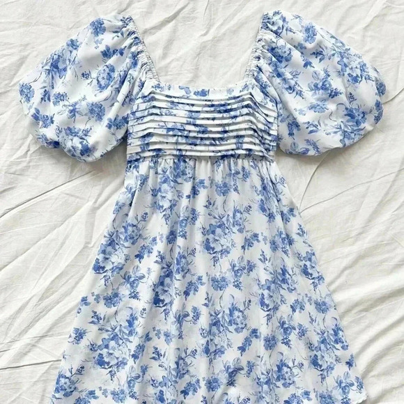 Blue and White Boho Women's Holiday U-Neck Bubble Sleeve A-Line Floral Dress - Picture 5 of 5